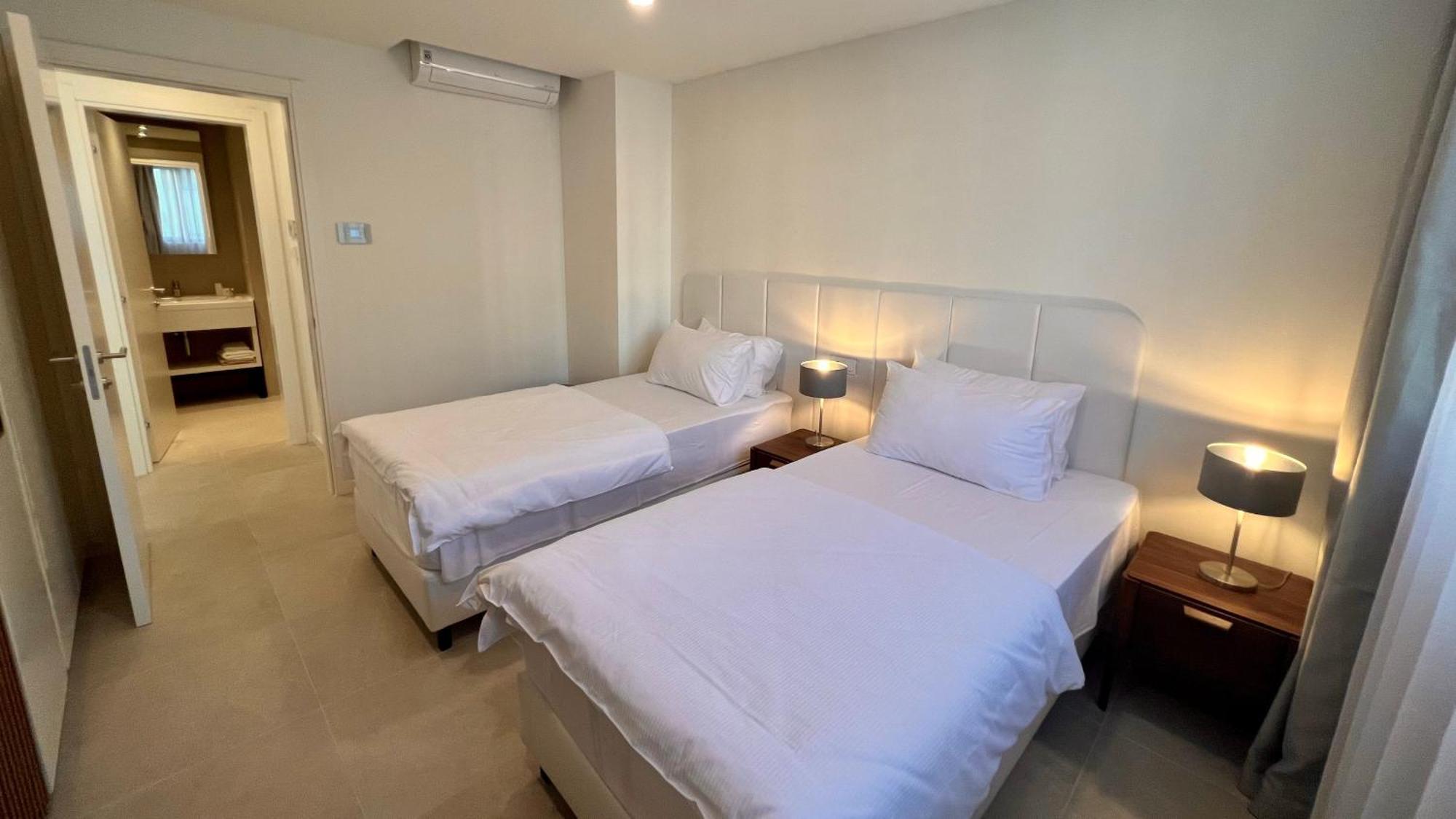 Lux apartmani Sunraf Rafailovici Budva Extérieur photo